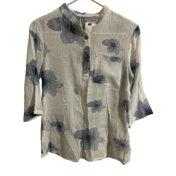 Tops - No Brand Women’s Blouse Flower Print small